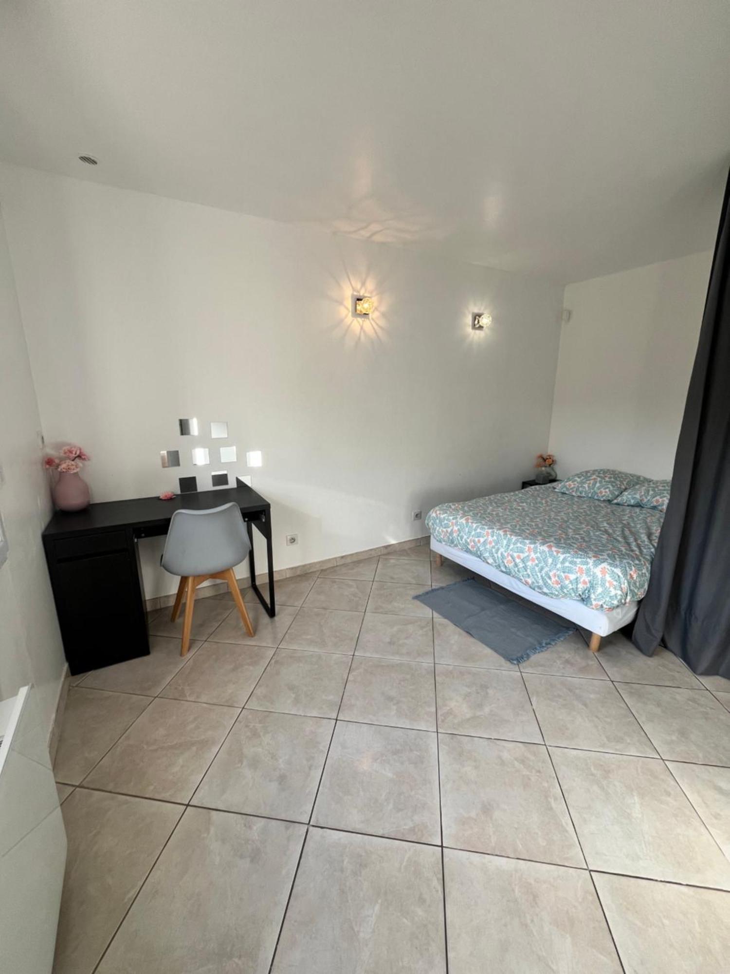 Piscine Cosy, 3 Chambres, 3 Sdb, Havre De Paix A 10 Min Des Plages Могио Екстериор снимка